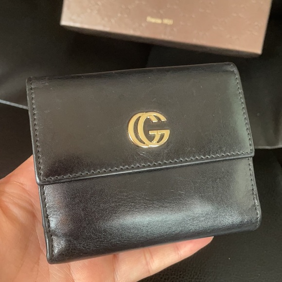 Gucci Handbags - 🖤Authentic GUCCI Bifold Wallet Unisex🖤
